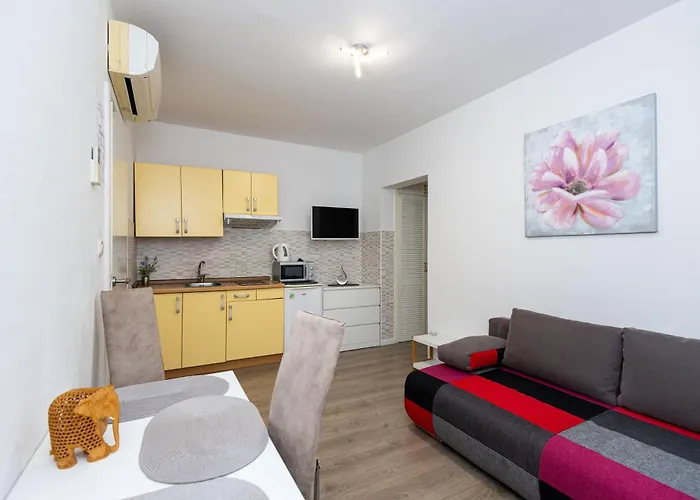 Vera Apartment *